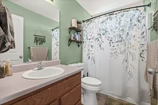 8848 N Franklin Dr, Eagle Mountain, UT 84005 - Photo 15