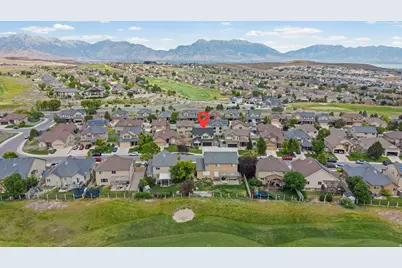 8848 N Franklin Dr, Eagle Mountain, UT 84005 - Photo 25