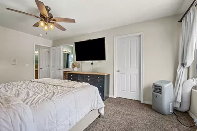 8848 N Franklin Dr, Eagle Mountain, UT 84005 - Photo 13