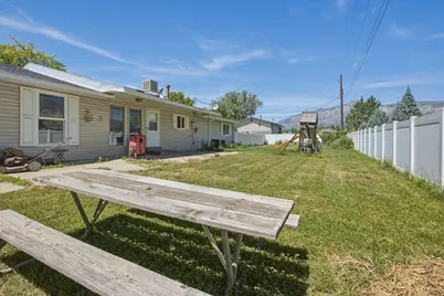 1016 N 325 W, Harrisville, UT 84404 - Photo 27