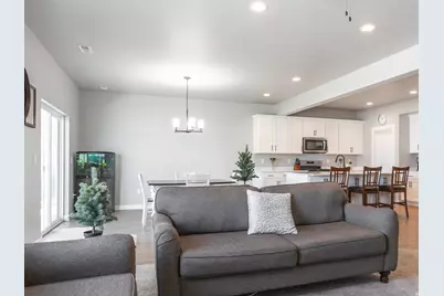 3106 W 3150 N, Plain City, UT 84404 - Photo 9