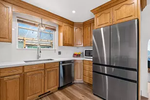 355 W 1700 S, Orem, UT 84058 - Photo 15