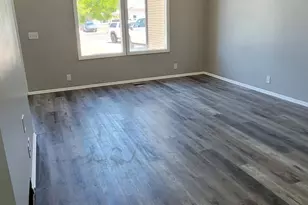 152 E 300 S, Nephi, UT 84648 - Photo 3