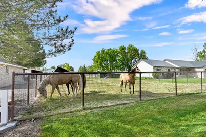 4565 W 4350 S, West Haven, UT 84401 - Photo 5