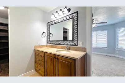 127 E Harvest Ln, Grantsville, UT 84029 - Photo 17