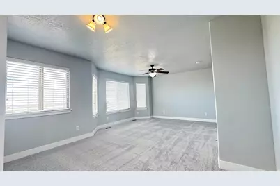 127 E Harvest Ln, Grantsville, UT 84029 - Photo 15