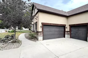 127 E Harvest Ln, Grantsville, UT 84029 - Photo 3