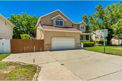 12542 S Stonebridge Cir E, Draper, UT 84020 - Photo 47