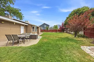 8889 S Silverstone Way, Sandy, UT 84093 - Photo 21