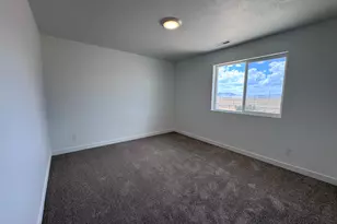 2613 N Scarlet Rd, Eagle Mountain, UT 84005 - Photo 21