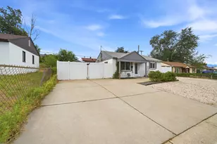 410 E Highland, Tooele, UT 84074 - Photo 3