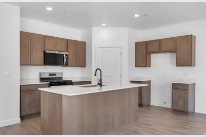 1944 E Belmont Ln #310, Salem, UT 84653 - Photo 13