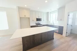 2946 N Devon Dr, Plain City, UT 84404 - Photo 3