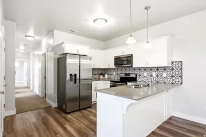 14643 S McKellen Dr #101, Herriman, UT 84096 - Photo 5
