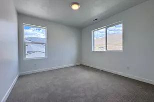 2633 N Scarlet Rd, Eagle Mountain, UT 84005 - Photo 23