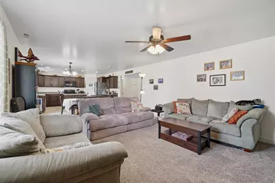 592 W 650 S, Springville, UT 84663 - Photo 9