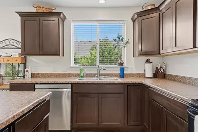 592 W 650 S, Springville, UT 84663 - Photo 13