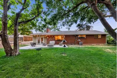 1871 E 4675 S, Holladay, UT 84117 - Photo 31