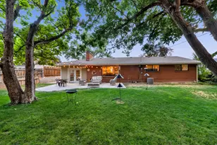 1871 E 4675 S, Holladay, UT 84117 - Photo 31