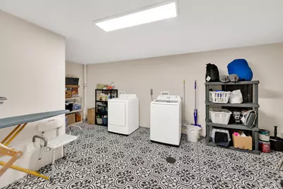 1871 E 4675 S, Holladay, UT 84117 - Photo 23