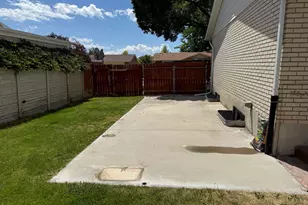 2492 W Tierra Rose Dr S, Taylorsville, UT 84129 - Photo 15
