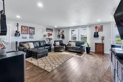 10712 S Lake Ave, South Jordan, UT 84009 - Photo 41