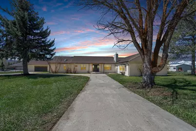 567 S 8850 E, Huntsville, UT 84317 - Photo 3