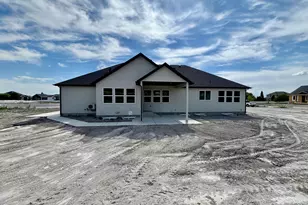 1184 W 3250 N, Pleasant View, UT 84414 - Photo 7