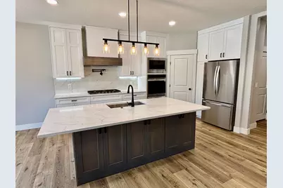 3292 N 1200 W, Pleasant View, UT 84414 - Photo 11