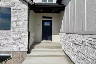 1184 W 3250 N, Pleasant View, UT 84414 - Photo 9