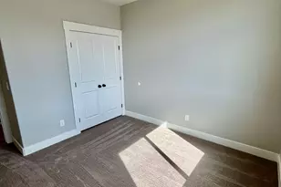 1184 W 3250 N, Pleasant View, UT 84414 - Photo 41