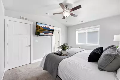 7471 N Hutch Ln, Eagle Mountain, UT 84005 - Photo 17