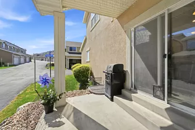 14573 S Pebble Rose Dr W, Herriman, UT 84096 - Photo 27