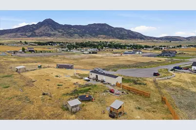 5429 W 19840 N, Plymouth, UT 84330 - Photo 39