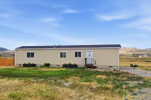5429 W 19840 N, Plymouth, UT 84330 - Photo 3