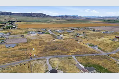 5429 W 19840 N, Plymouth, UT 84330 - Photo 33