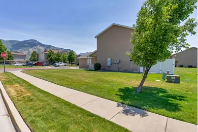 2491 N Charleston Ave, Harrisville, UT 84404 - Photo 5