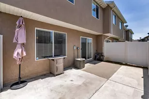 2491 N Charleston Ave, Harrisville, UT 84404 - Photo 25