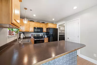 322 N 1320 E, Lehi, UT 84043 - Photo 11