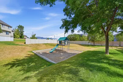 322 N 1320 E, Lehi, UT 84043 - Photo 27