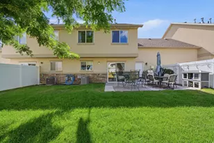 322 N 1320 E, Lehi, UT 84043 - Photo 23