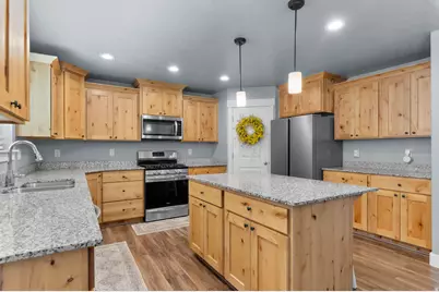 393 S 170 W, American Fork, UT 84003 - Photo 9