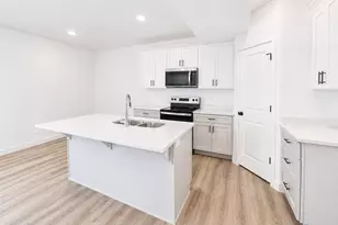 1004 W Paramount Cv S, Riverdale, UT 84405 - Photo 29