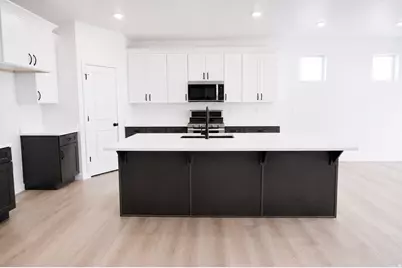 1004 W Paramount Cv S #315, Riverdale, UT 84405 - Photo 7
