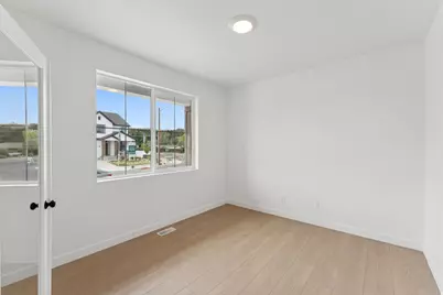 1004 W Paramount Cv S #315, Riverdale, UT 84405 - Photo 15