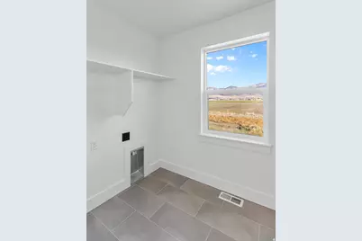 278 N 870 E #17, Tremonton, UT 84337 - Photo 7