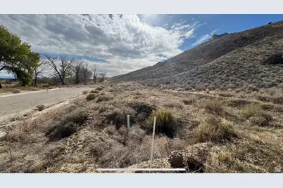 1165 N 4090 W #11, Vernal, UT 84078 - Photo 3