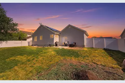 1836 E Canary Way S, Eagle Mountain, UT 84005 - Photo 19