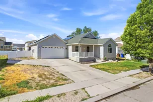 1836 E Canary Way S, Eagle Mountain, UT 84005 - Photo 23