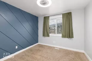 606 S 925 E, Layton, UT 84041 - Photo 17